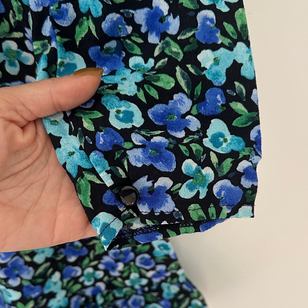 Floral Long Sleeve mini Dress - Picture 3 of 4